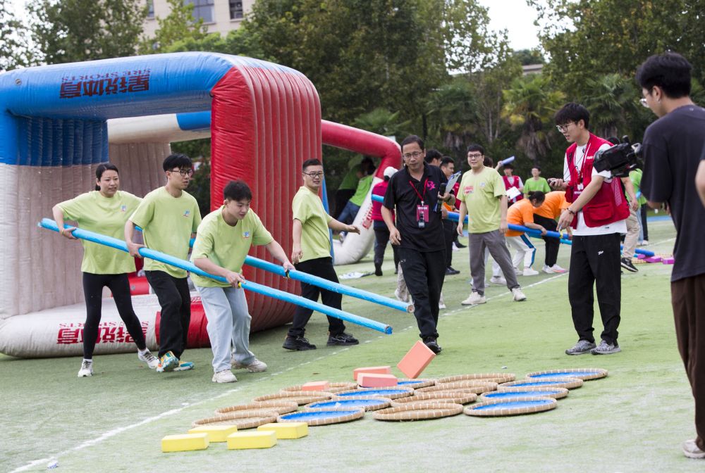 J9���λ�-������Ϸ��һƷ��